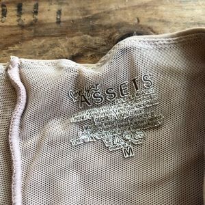 SPANX Intimates & Sleepwear - Assets Stacy Blakely Medium Nude Spanx Shorts SPANX Intimates & Sleepwear - Assets Stacy Blakely Medium Nude Spanx Shorts